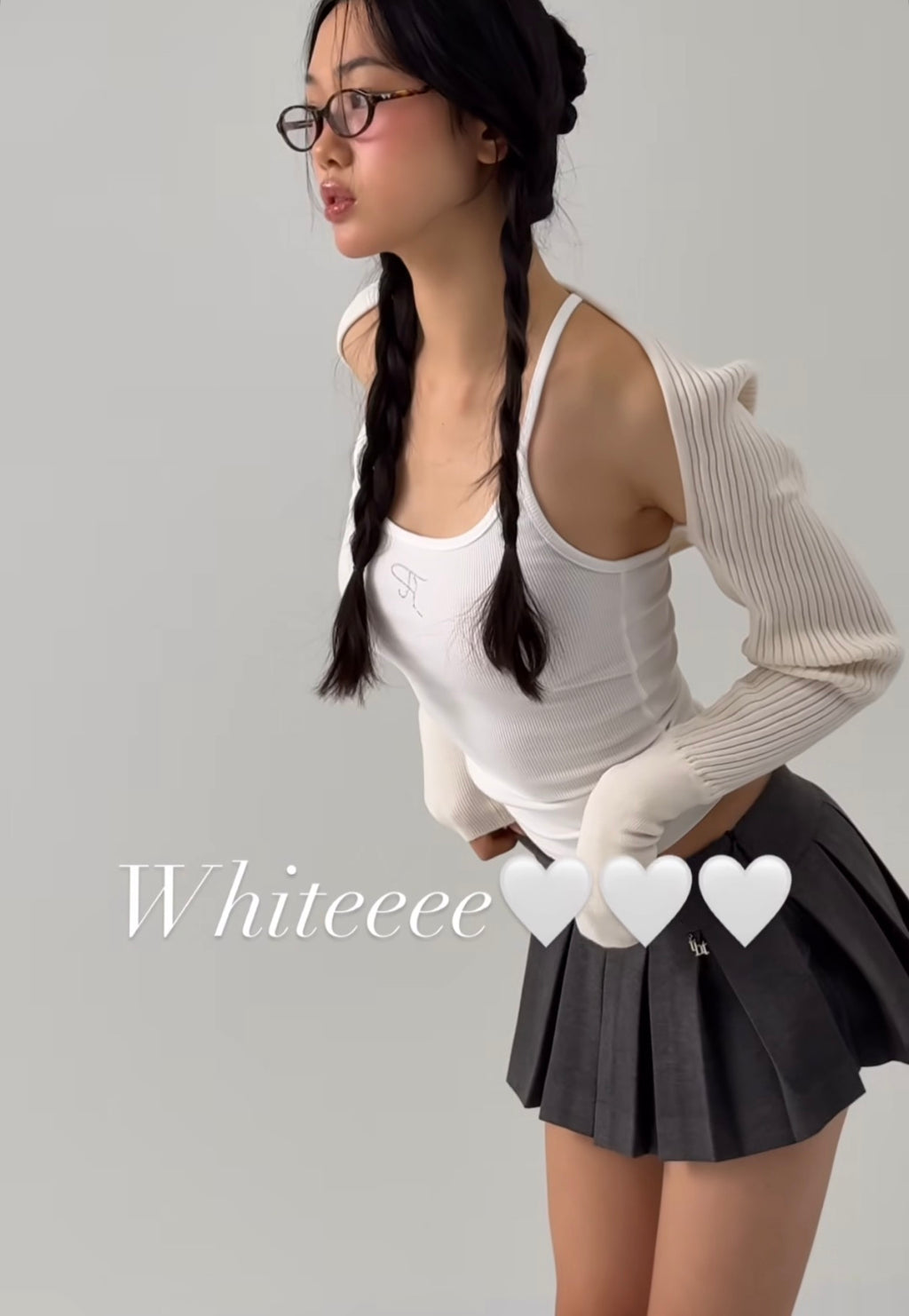 [ Pre-order ] Threetimes Jewel Cross Back Tank Top