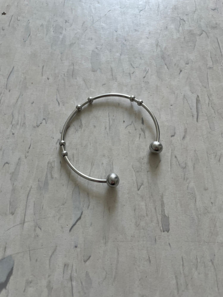 [ Pre-order ] Pierce Ball Bangle