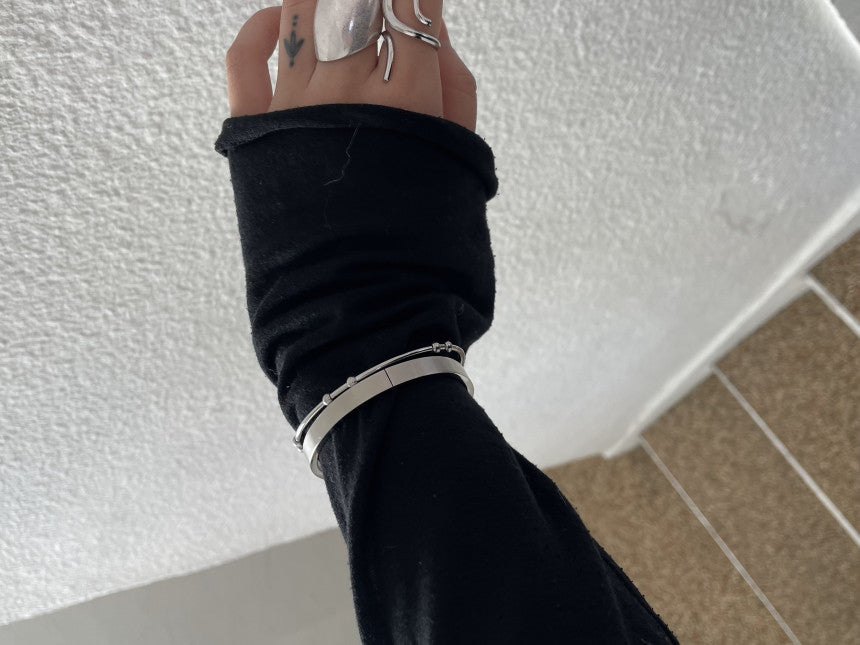 [ Pre-order ] Pierce Ball Bangle