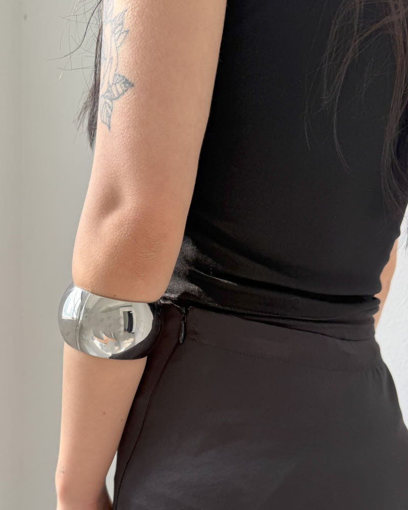 [ Pre-order ] Metal Orb Bangle