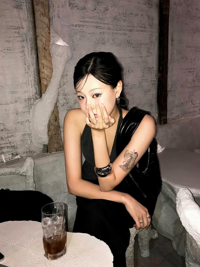 [ Pre-order ] Metal Orb Bangle