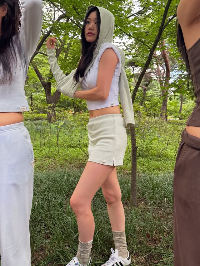 [ Pre-order ] Glowny G Classic Camisole