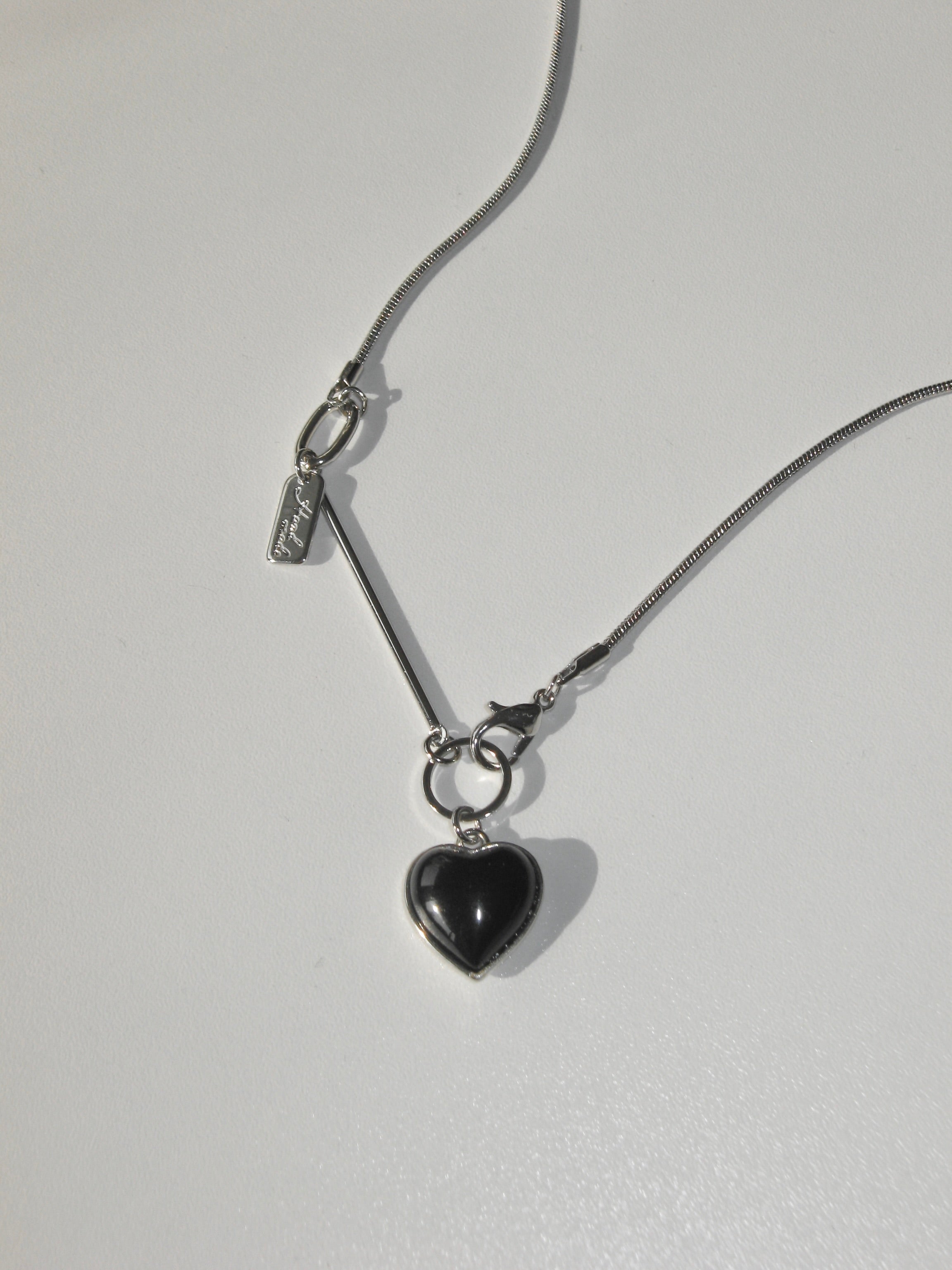 [ KR0477 ] 黑色心心頸鏈 Black Heart Necklace