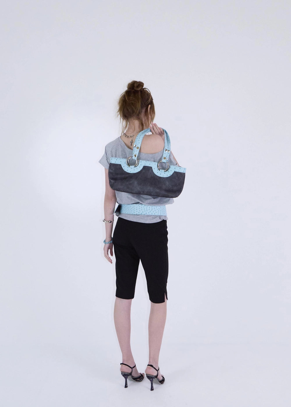 [ Pre-order ] OUO Bag