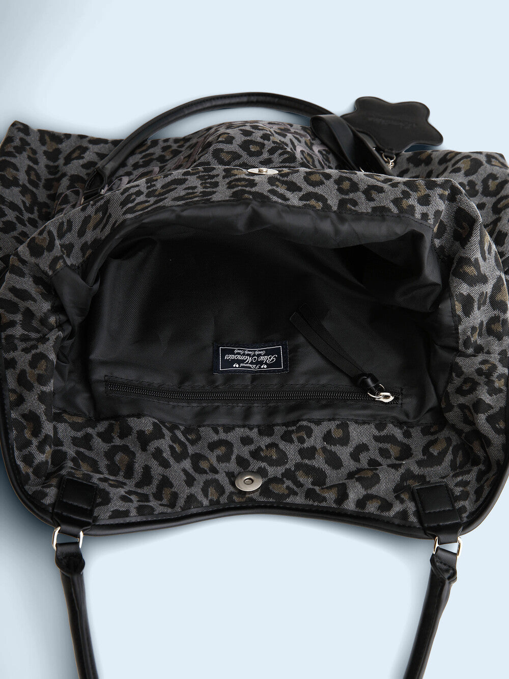 [ Pre-order ] Leopard Dimsum Bag
