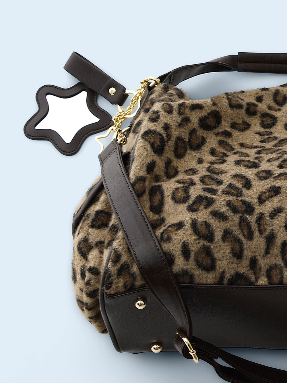 [ Pre-order ] Wool Leopard Pillow Bag Beige