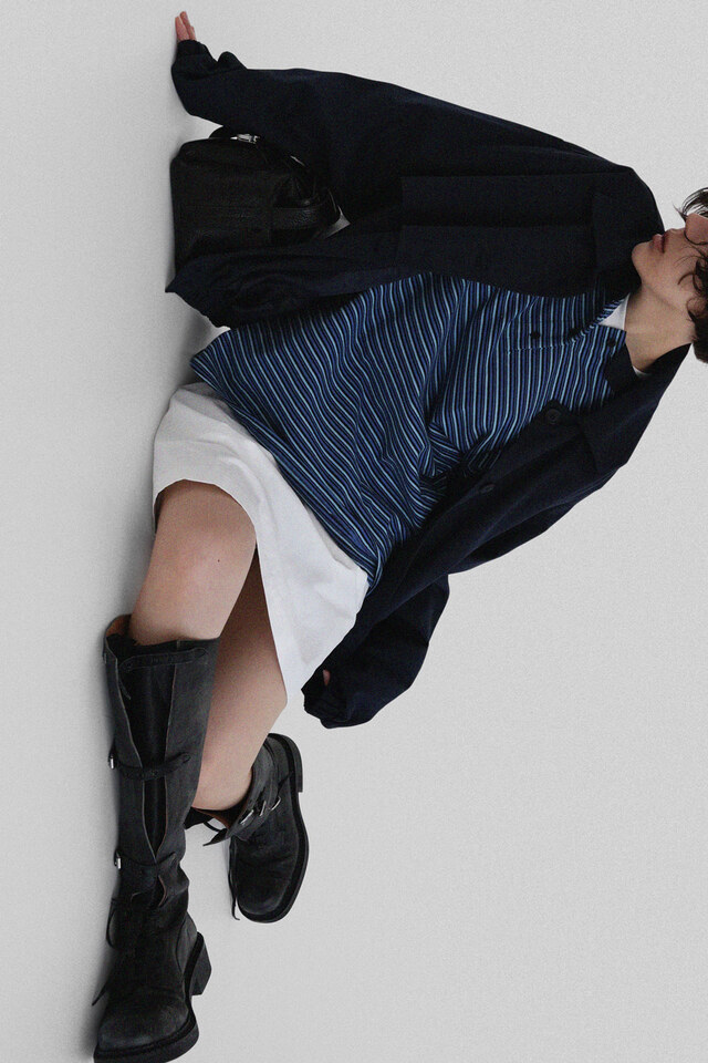 [ Pre-order ] Autumn Made Luther Kara T-Shirt