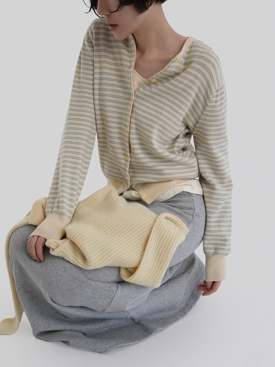 [ Pre-order ] Autumn ST Cardigan