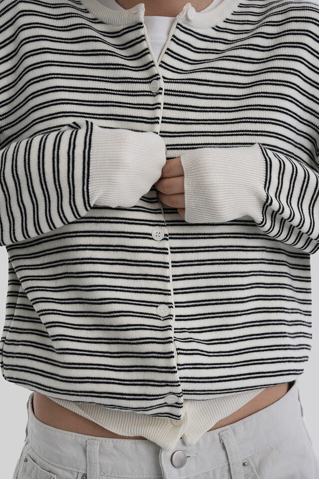 [ Pre-order ] Autumn ST Cardigan