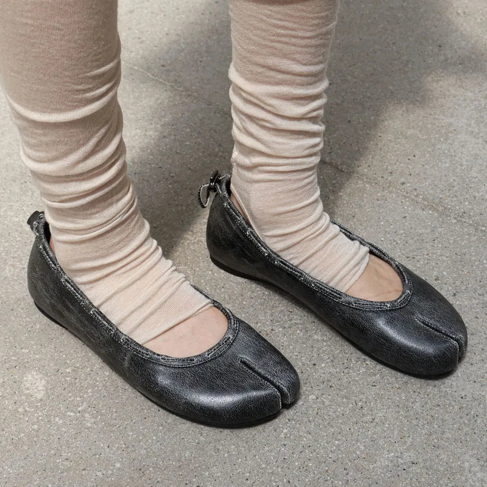 [ Pre-order ] Leather String Flat