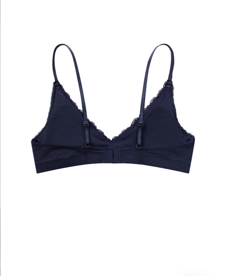 [ Pre-order ] Triangle Lace Bralette