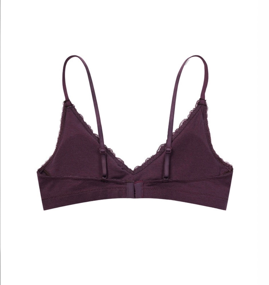 [ Pre-order ] Triangle Lace Bralette