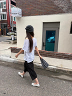 [ Pre-order ] Dot Square Flats