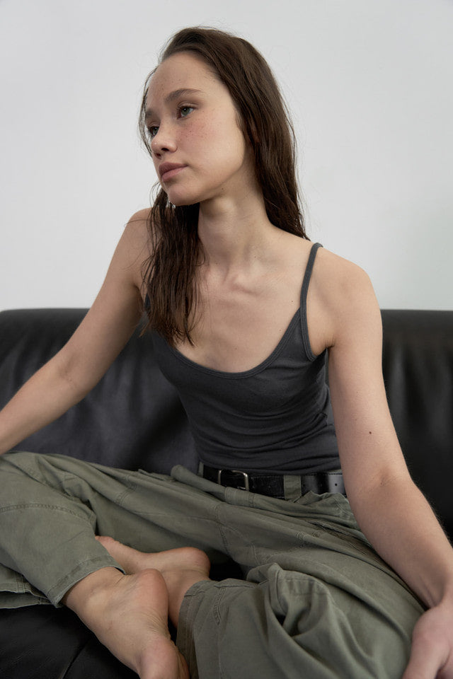 [ 店主推薦 Pre-order ] Autumn Made 莫代爾棉質U領背心 Caesar U-Neck Sleeveless