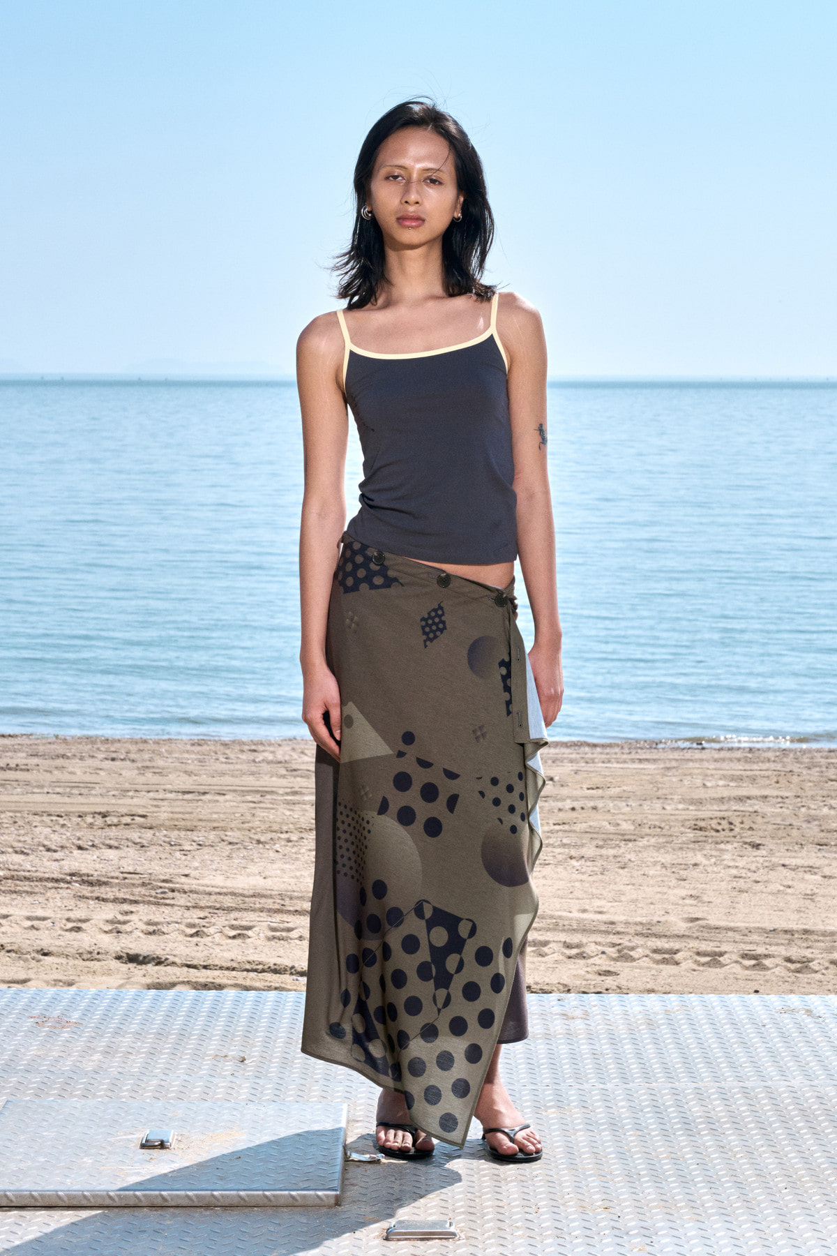 [ 29/6 完結優惠 Pre-order ] Side Stitch Tank