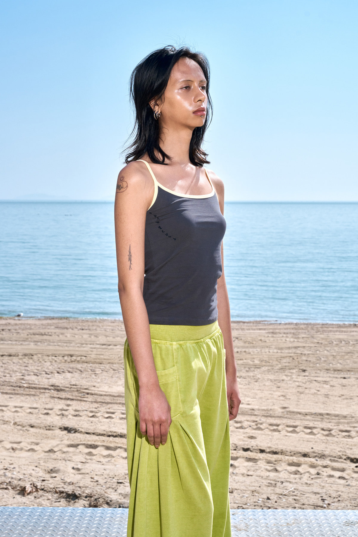 [ 29/6 完結優惠 Pre-order ] Side Stitch Tank