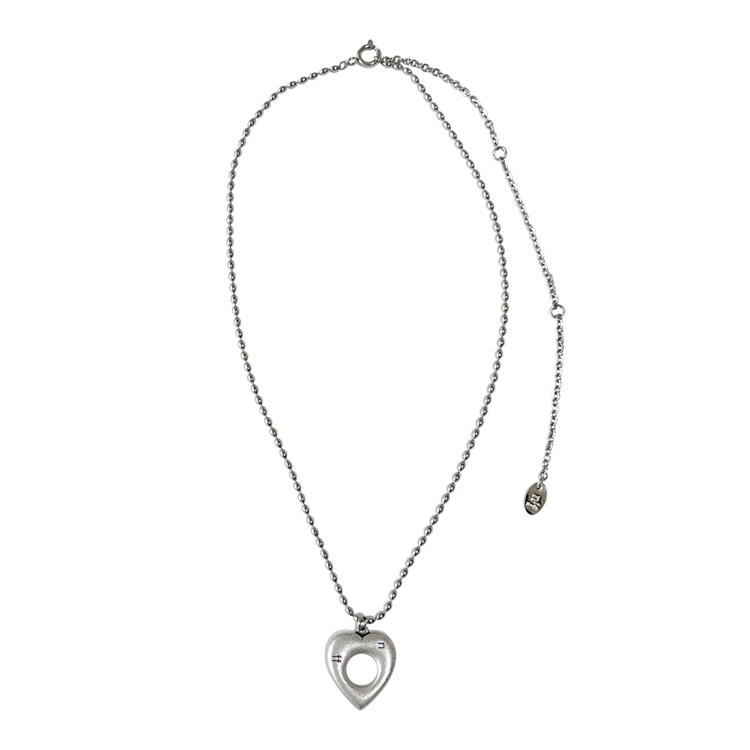 [ Pre-order ] heart hole necklace