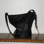 [ Pre-order ] 0016 Soft Bucket Bag ( 送吊飾&小pouch )