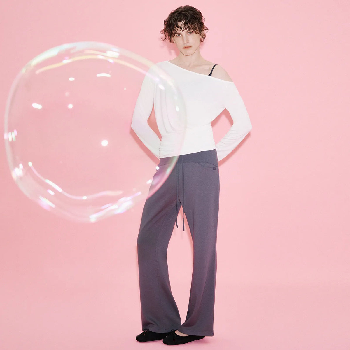 [ Pre-order ] Khiho X Verish Neo Soft Flats