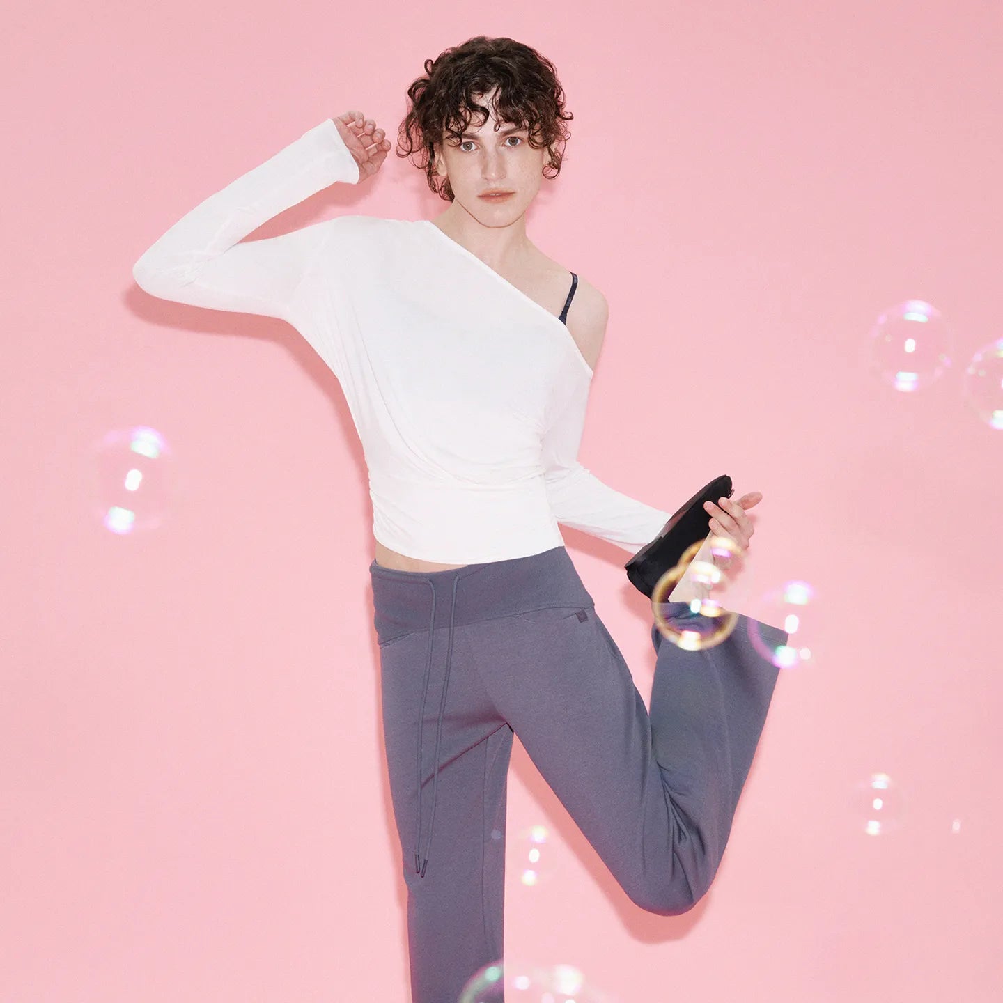 [ Pre-order ] Khiho X Verish Neo Soft Flats