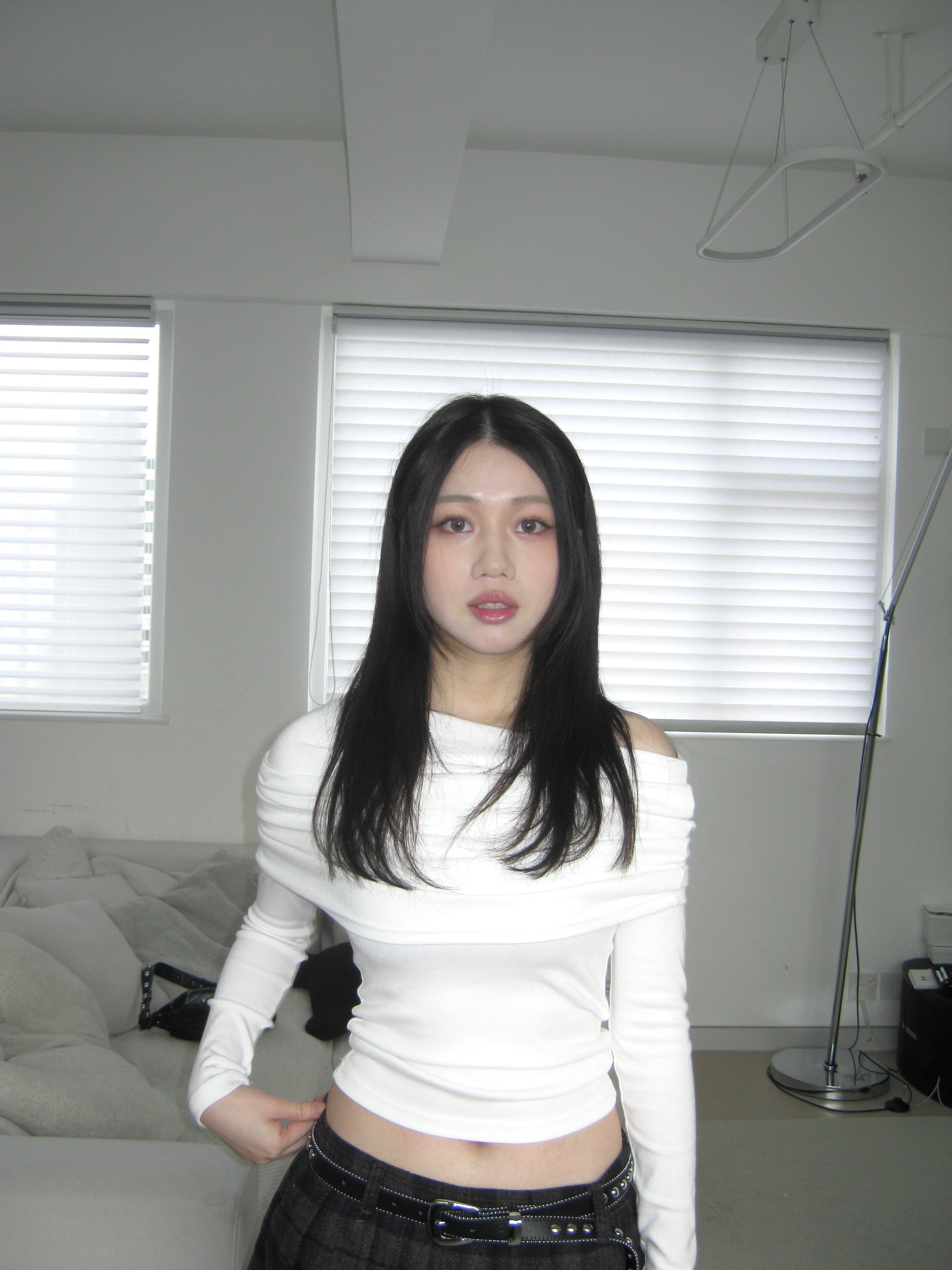 [ KR0472 清貨 ] 超顯瘦一字膊露肩修身長袖上衣四色入  V-day Off-shoulder Top