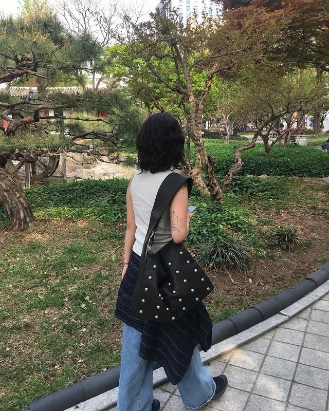 [ Pre-order ] Freaky Stud Leather Messenger Bag