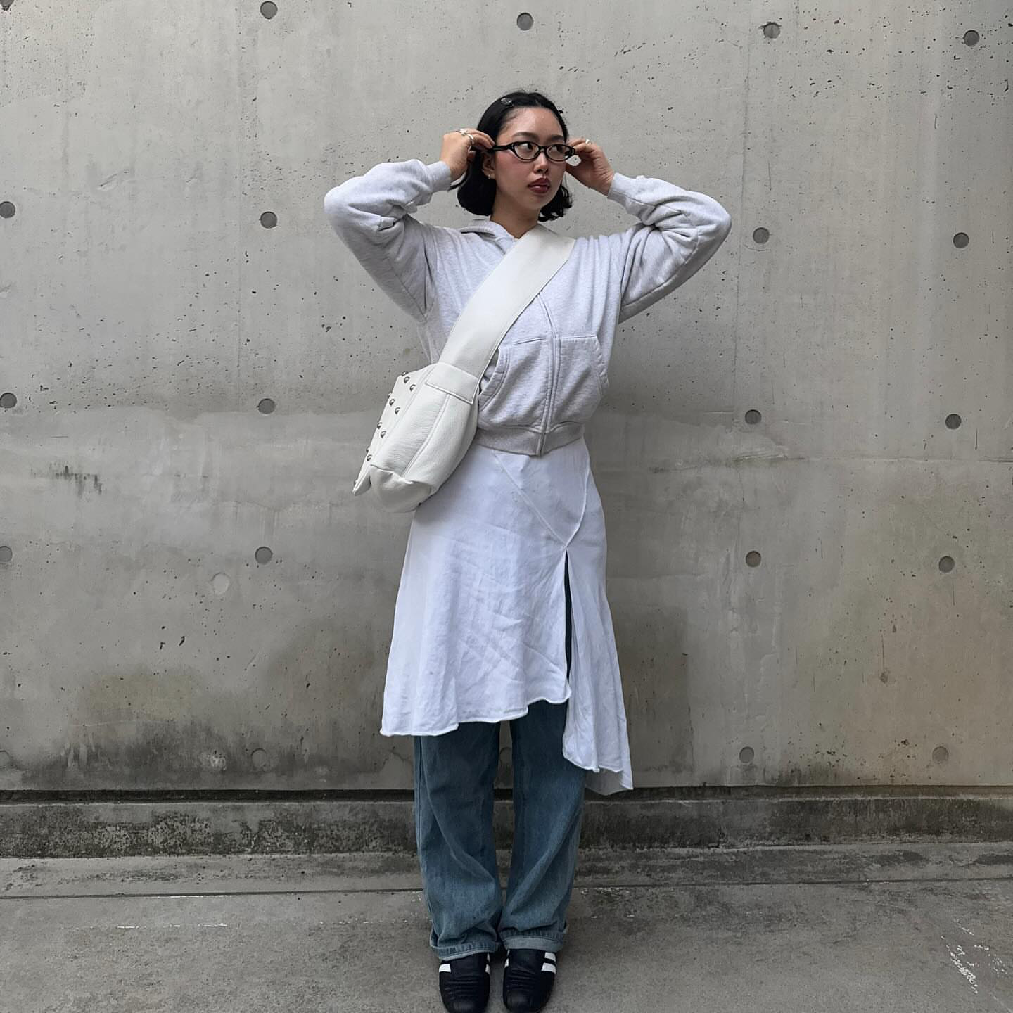 [ Pre-order ] Freaky Stud Leather Messenger Bag