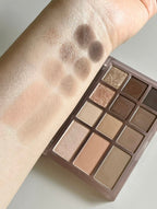 [ 店主自留 ] Clio 多用途12色彩妝盤 Shade & Shadow Palette ( 臥蠶, 陰影, 打亮一盤過 )