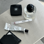 [ 店主極推 - 現貨 ] nonoer🖍️ 持久唇線筆 ( 不顯唇紋和乾爽不黏笠 ) over dew lip pencil