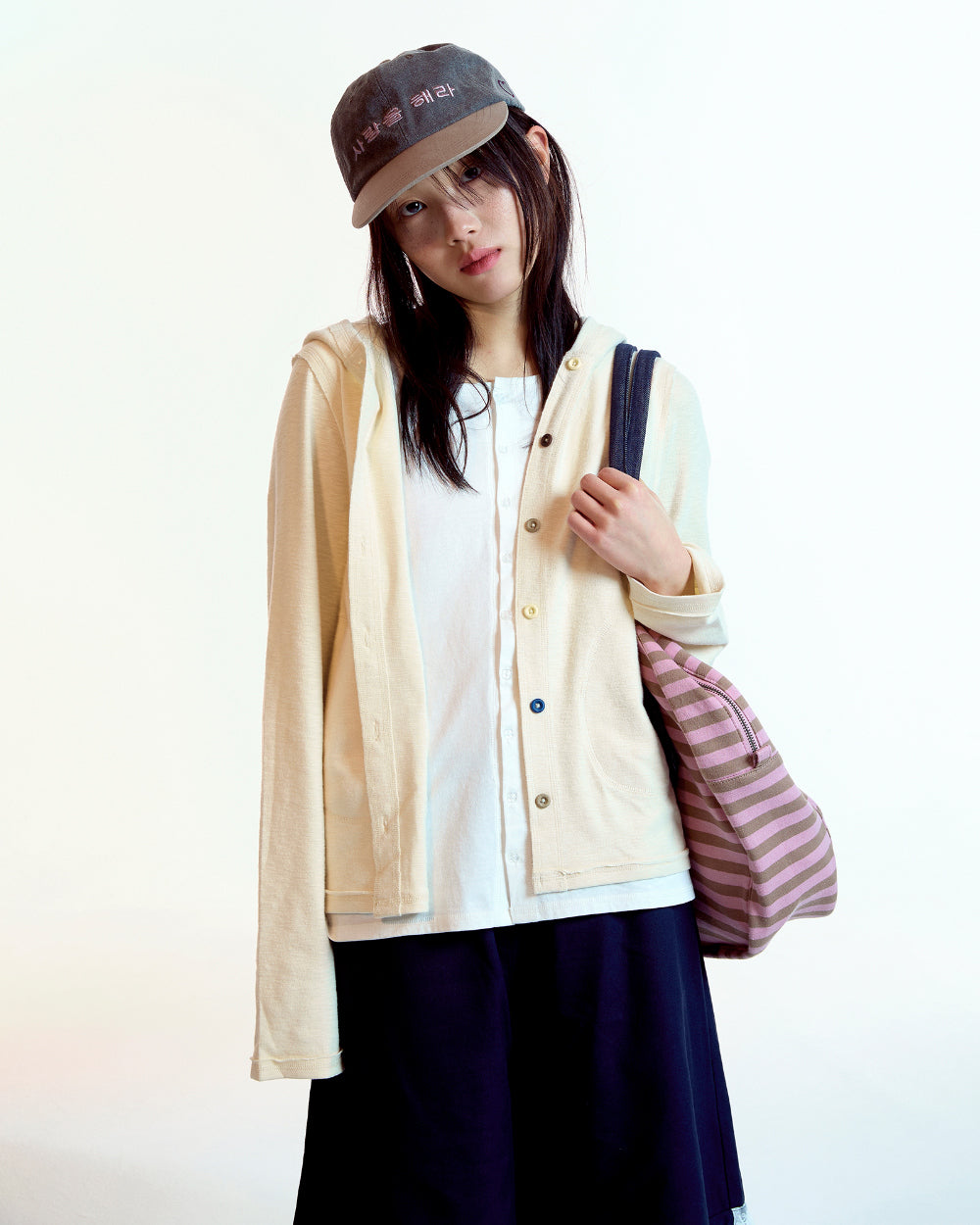 [ Pre-order ] Ema Tiny Friends Stripe Bag