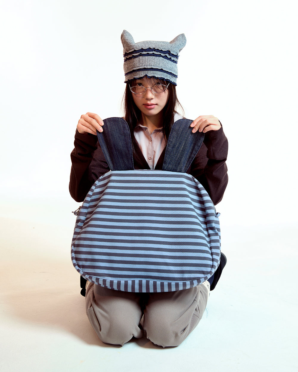 [ Pre-order ] Ema Tiny Friends Stripe Bag