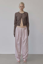 [ 來港中 ] Sculptor Bed To Go Pintuck Pants
