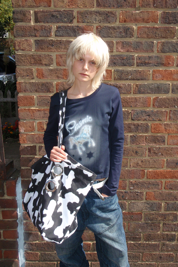 [ Pre-order ] Be Bop Canvas Tote Bag Cow