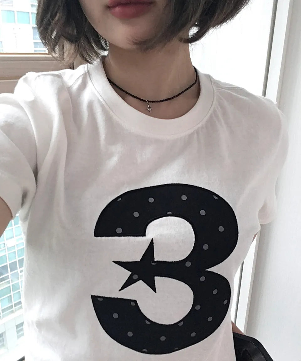 [ Pre-order ] 3 logo Dot Slim Fit T-Shirt