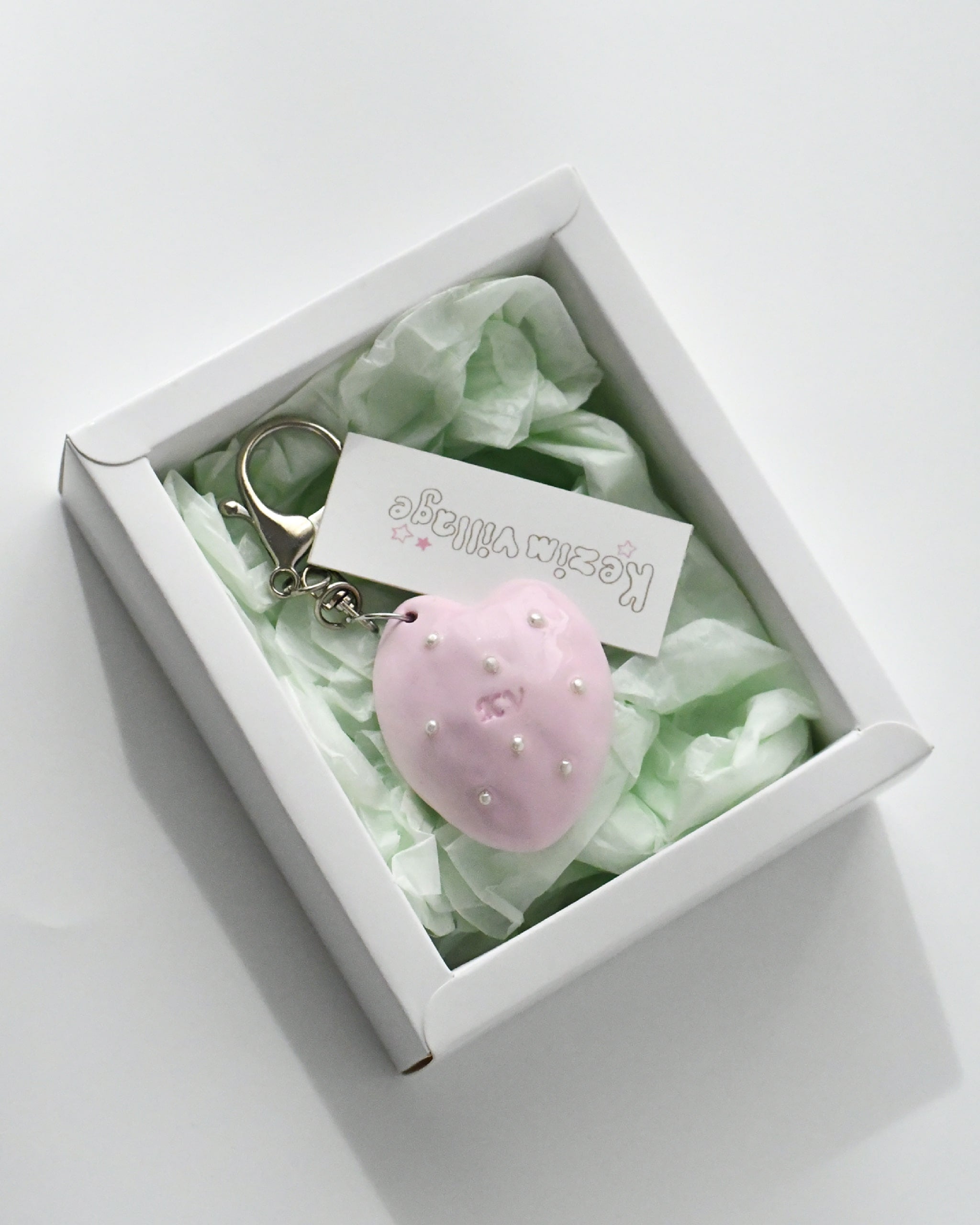 [ Pre-order ] Mirror Keychain - Love