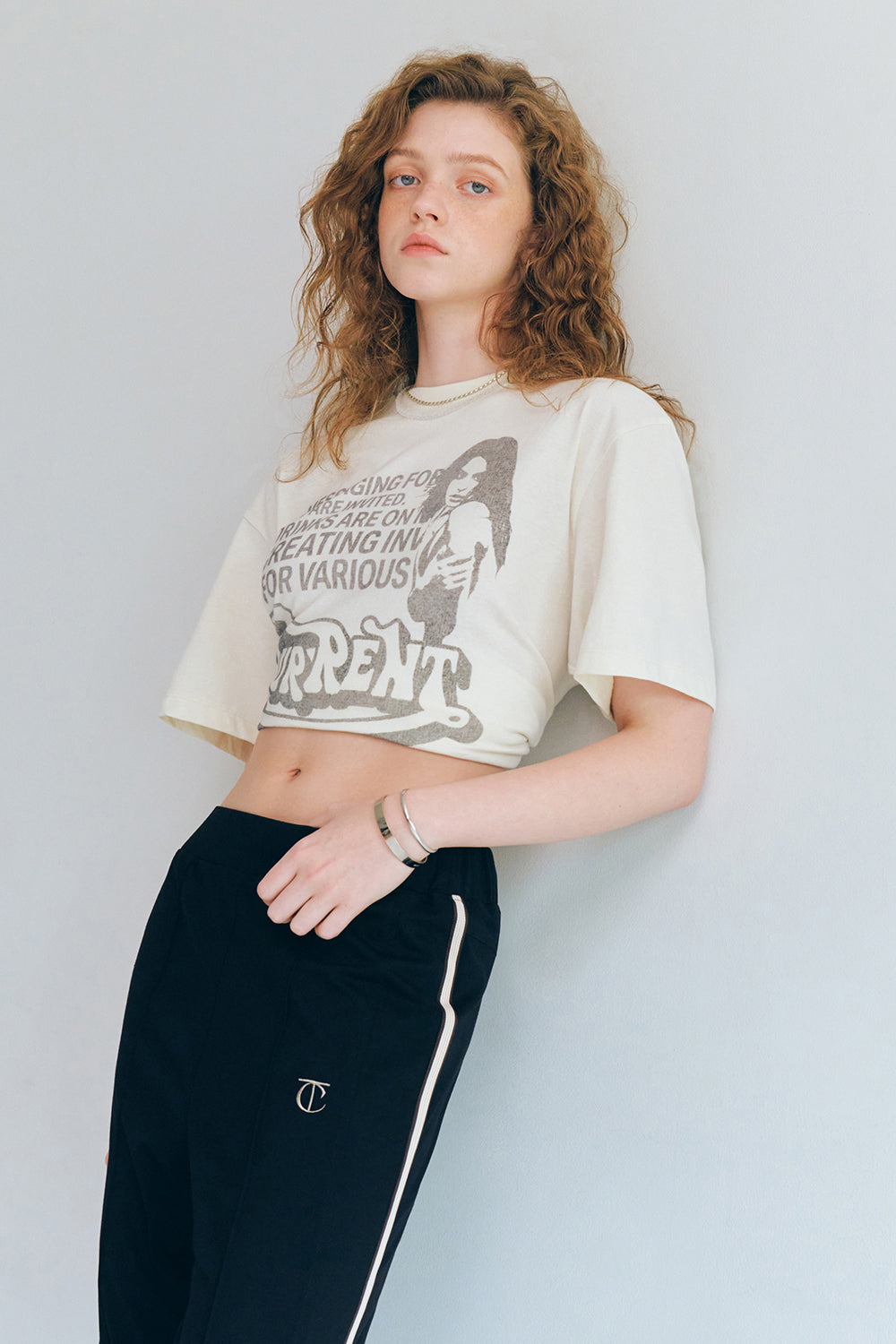 [ 已停產 ] Current Typo Semi Overfit Tee