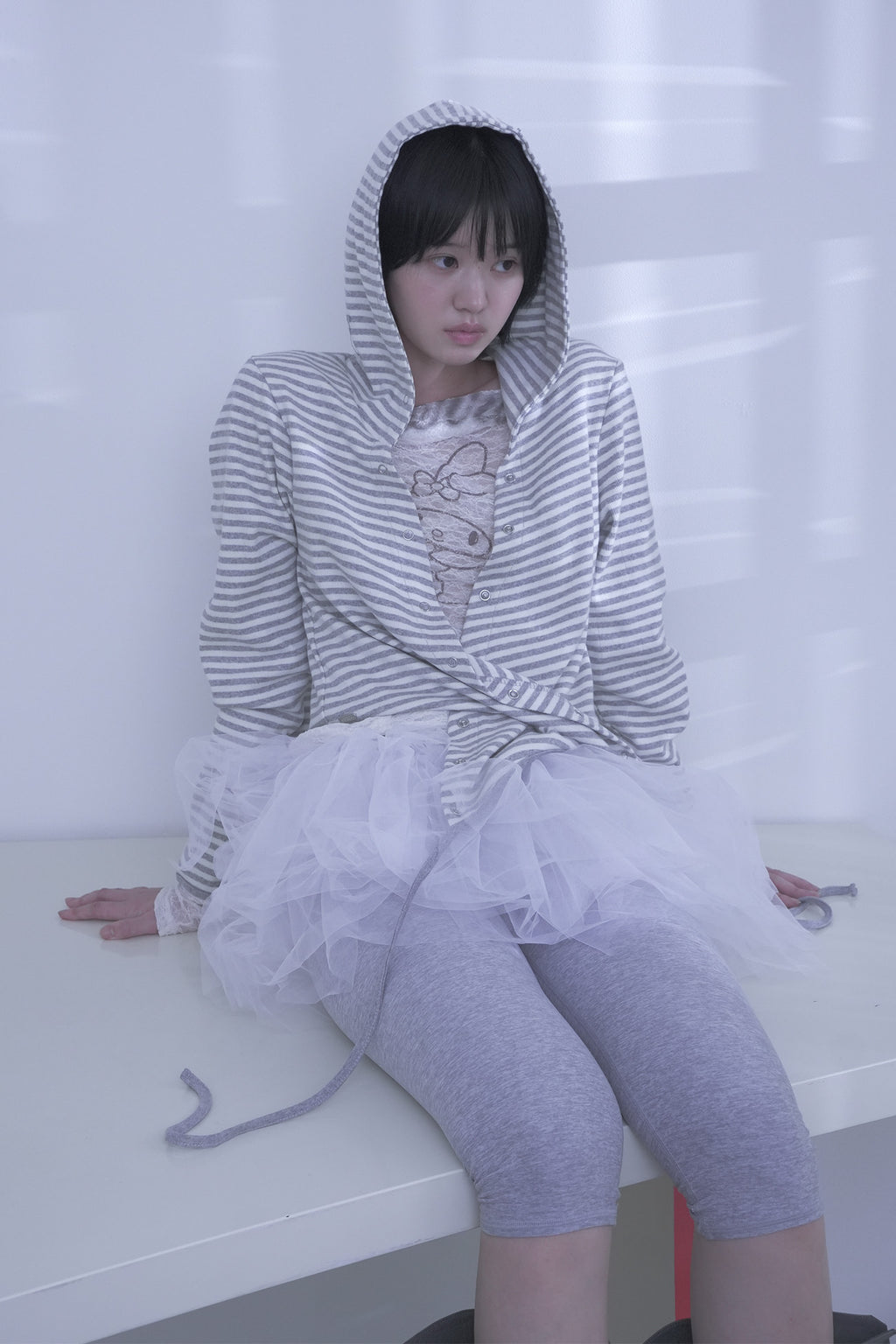 [ Pre-order ] Stripe Wrap Hood Cardigan