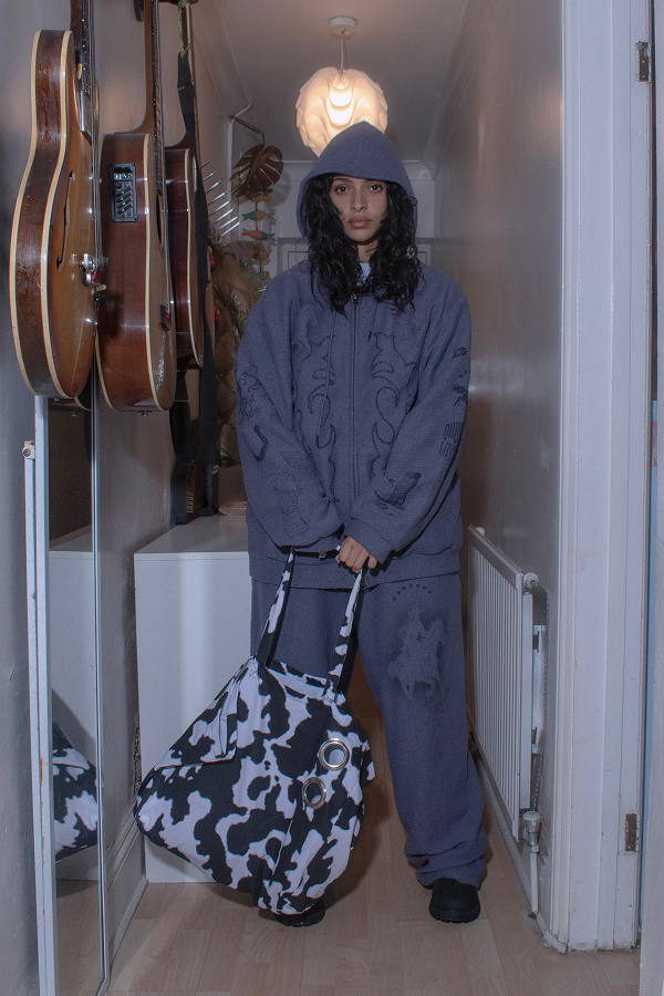 [ Pre-order ] Be Bop Canvas Tote Bag Cow