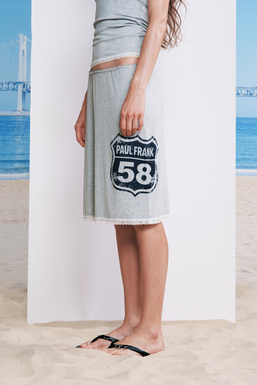 [ Pre-order ] Suburn X Paul Frank Midi Skirt Melange gray