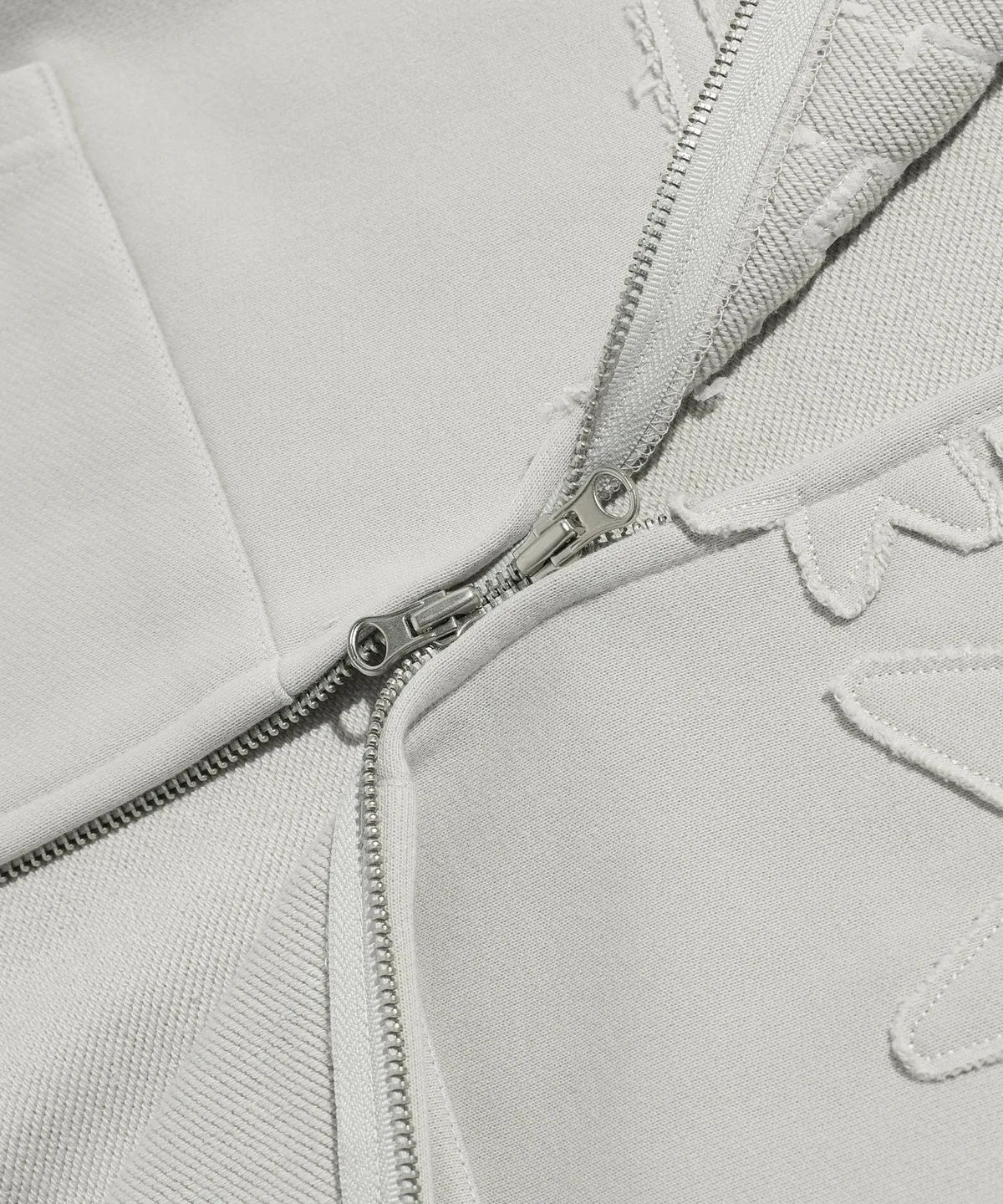 [ Pre-order ] 3 Star Logo Zip Hoodie
