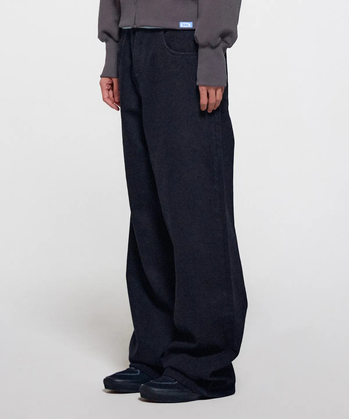 [ Pre-order ] Men Era Wide Fit Denim Pants