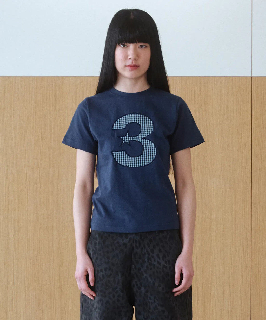 [ Pre-order ] 3 logo Dot Slim Fit T-Shirt