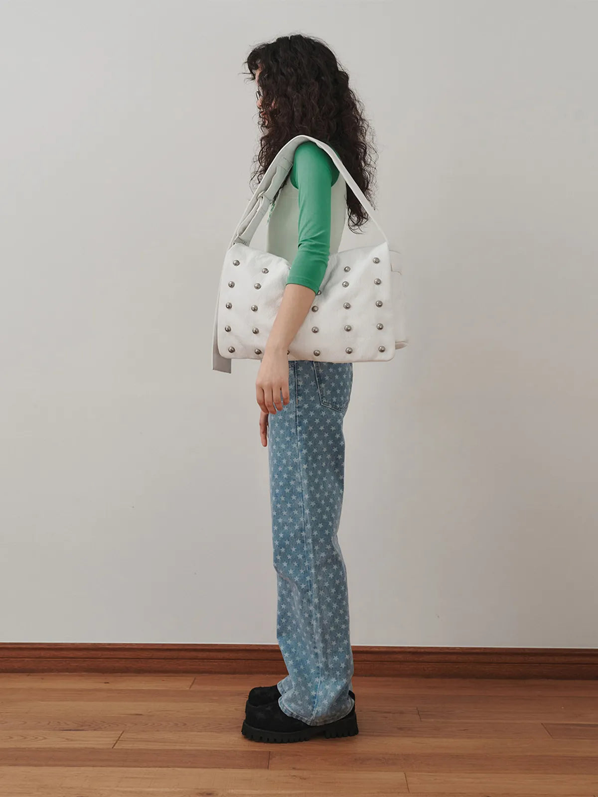 [ Pre-order ] Freaky Stud Leather Messenger Bag