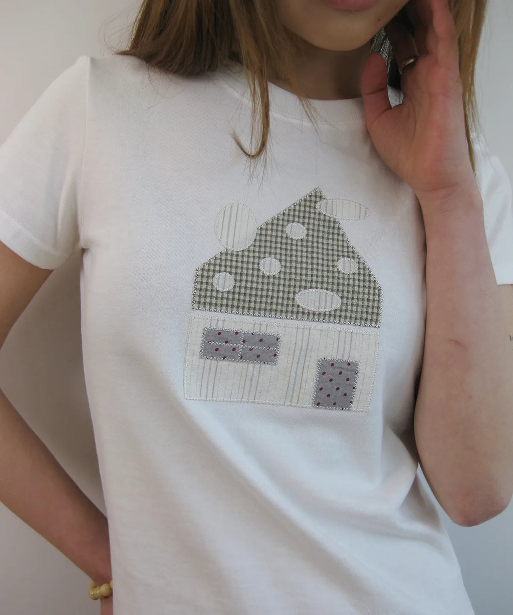 [ Pre-order ] Dot Home Patch T-shirt