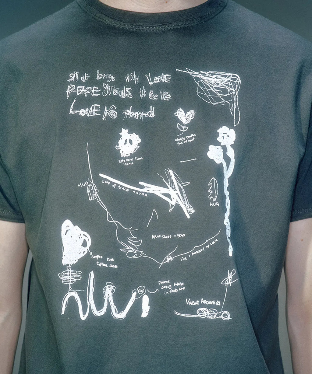 [ Pre-order ] Evan Artwork T-Shirt ( 3colour )