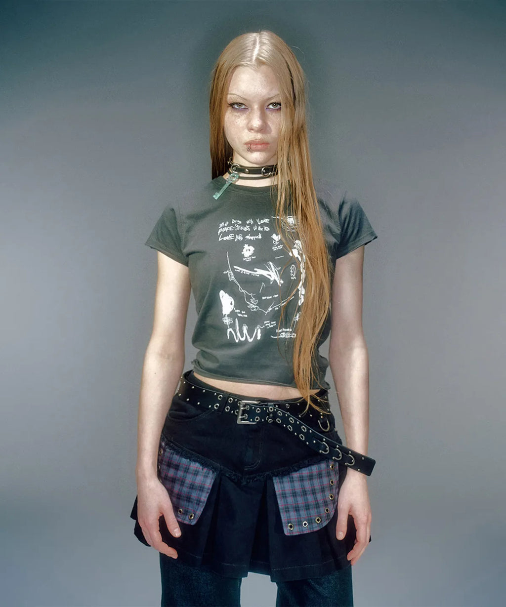 [ Pre-order ] Evan Artwork T-Shirt ( 3colour )