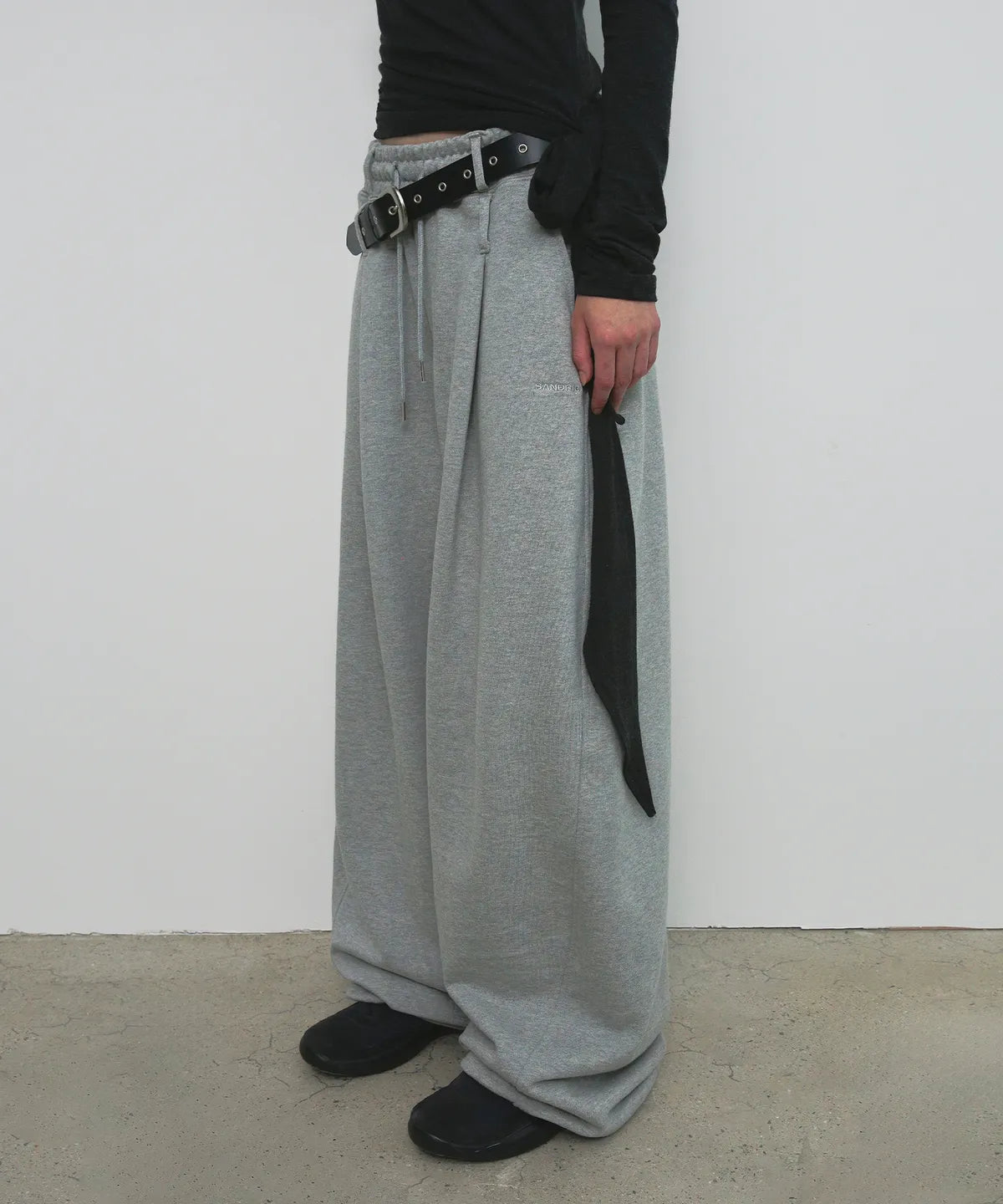 [ Pre-order ] Overfit Sweat Pants