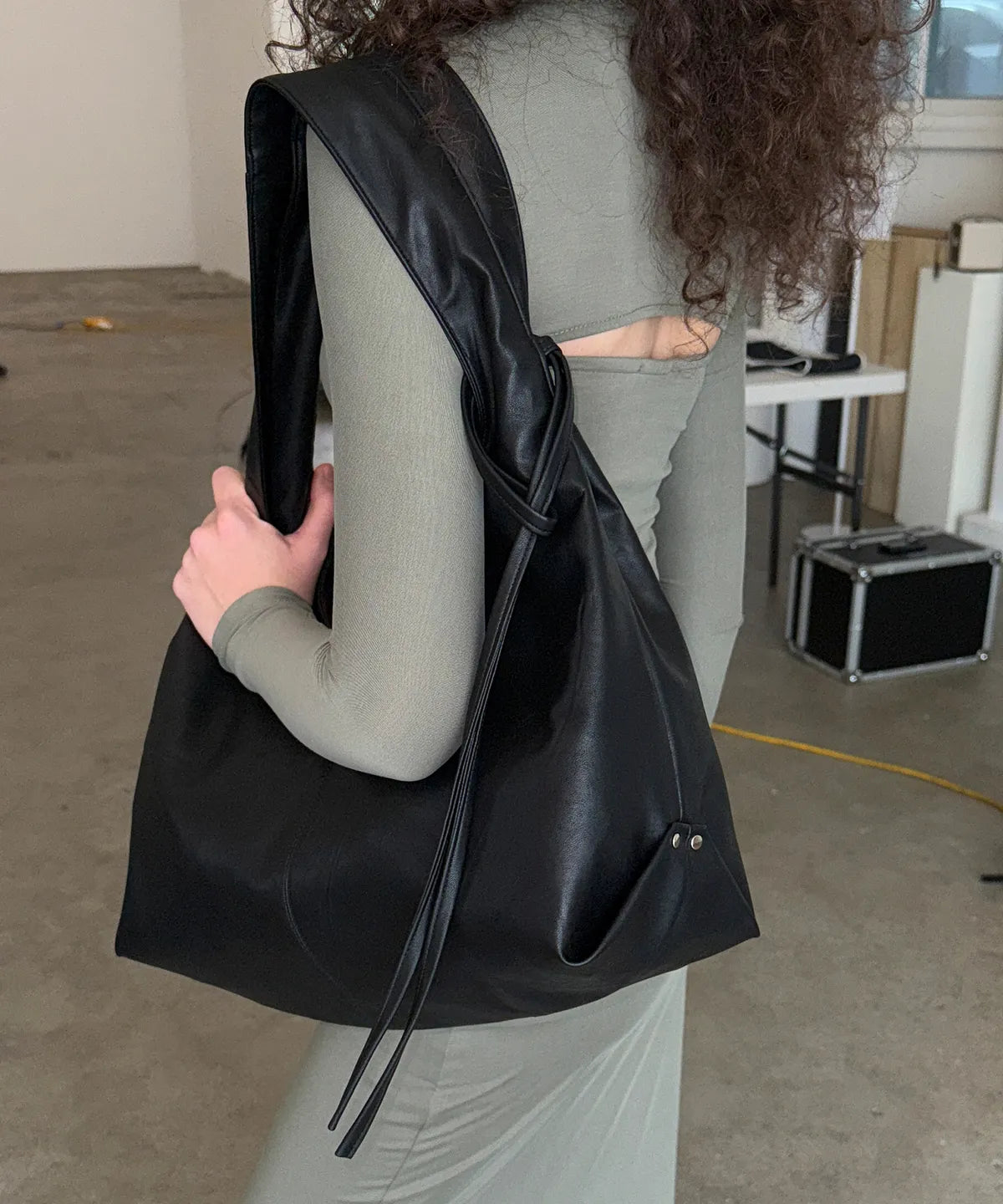 [ Pre-order ] Slouch Bag