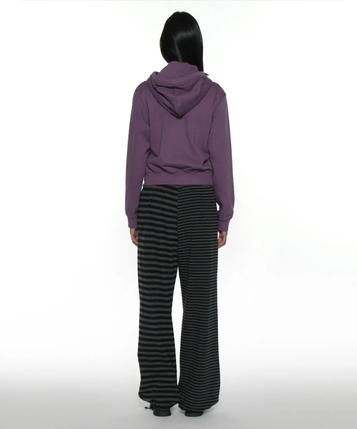 [ Pre-order ] PWC Combi Stripe Sweatpants