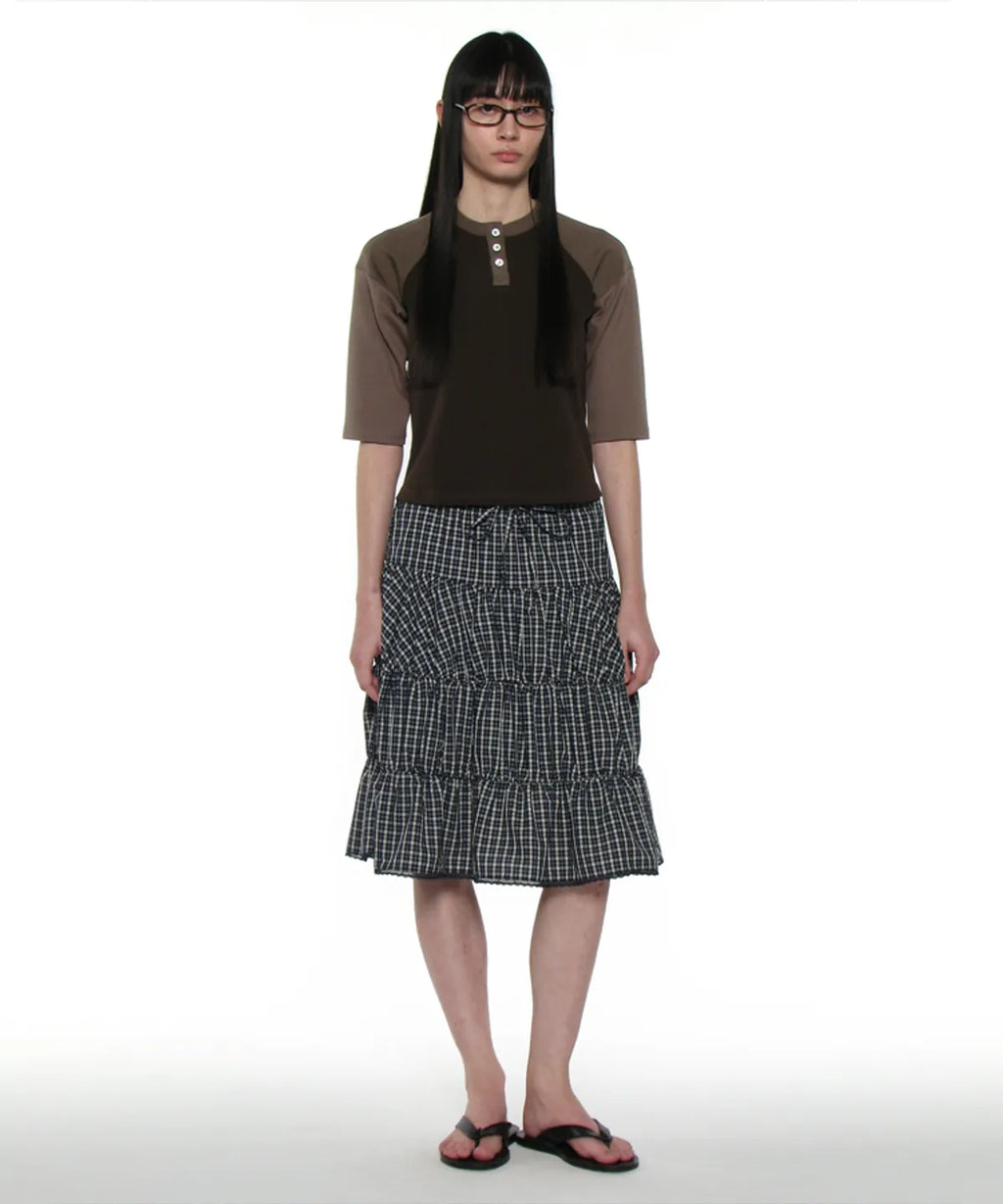 [ Pre-order ] PWC Lace Trim Tiered Mid Skirt